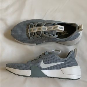 Nike women’s Running shoe